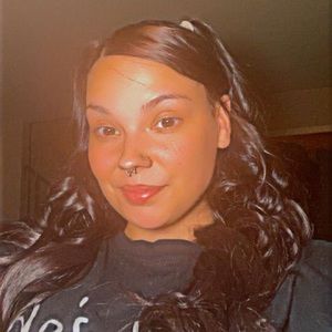 Meet your Posher, Carley